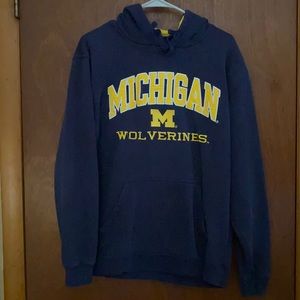 Men’s Size Med Champion Michigan Wolverines Hoodie